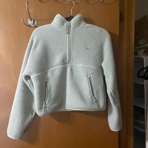 Aritzia Bigfoot Polar 1/2 zip